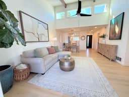 Old Town Scottsdale Condo-Walk to Dining, Pool