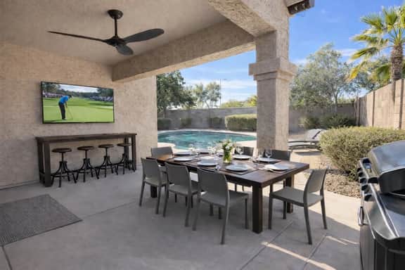 Modern Chandler Home - Heated Pool, Golf, Fire Pit