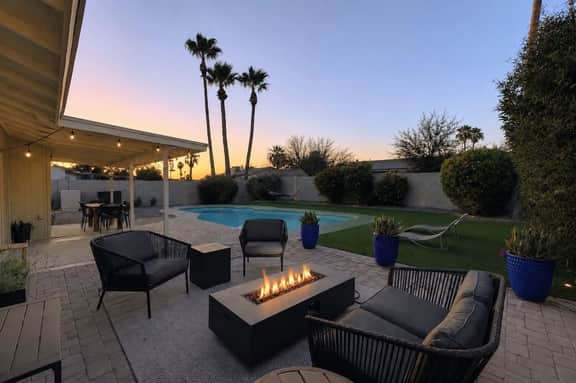 Moon Valley Golf | Heated Pool, Sleeps 8, Firepit