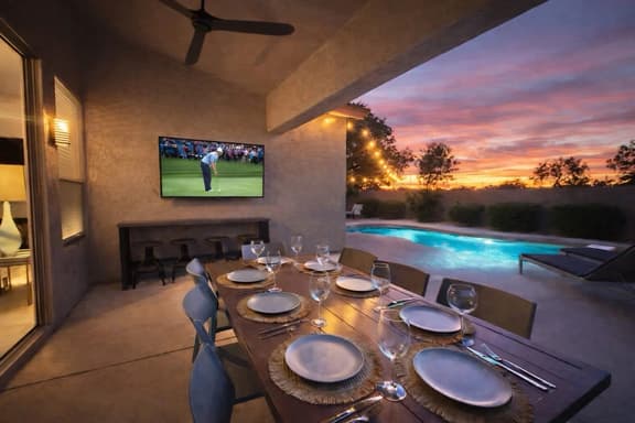 Modern Chandler Home - Heated Pool, Golf, Fire Pit